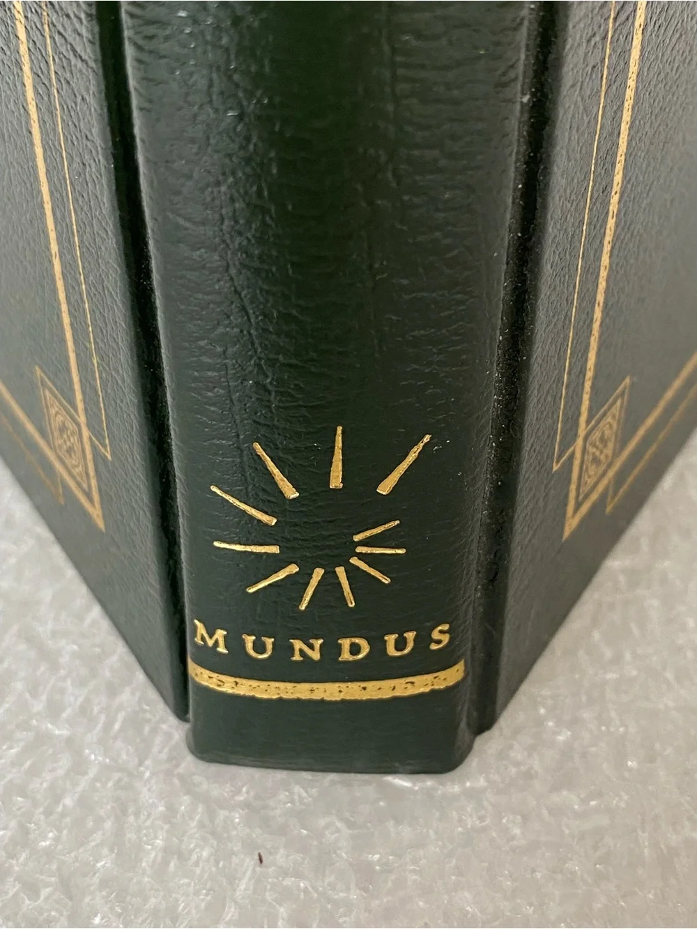 Selected Works Of Robert Louis Stevenson Mundus 2002 Oversized Leather Hardcover